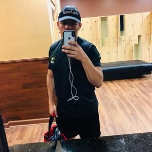 Meet your Posher, Carlos